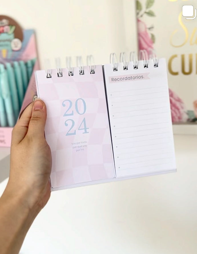 Calendario escritorio 2025